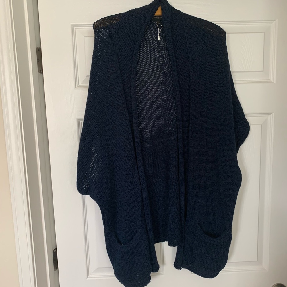 Short sleeve open knit cardigan